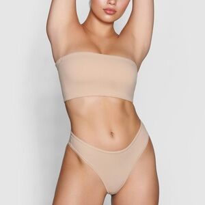 SKIMS Clay Fits Everybody Bandeau